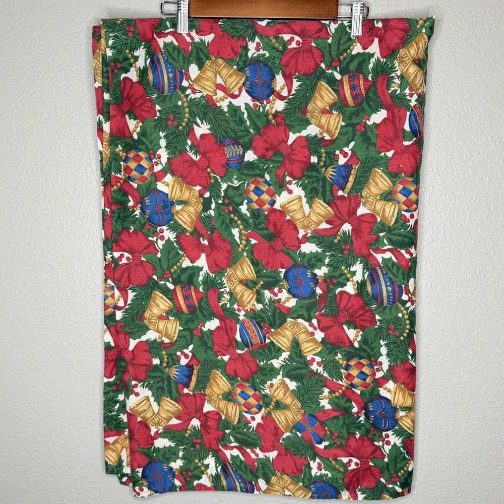 VTG Christmas‎ Tablecloth 60x84 Holiday Bells Ornaments Bows Retro Cabincore